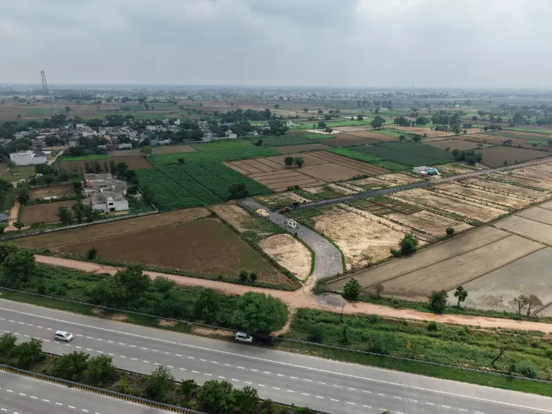 620995494_plot for sale (14).webp